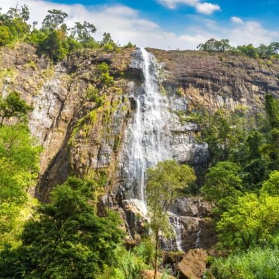 Diyaluma waterfall in a sunny day in Sri Lanka